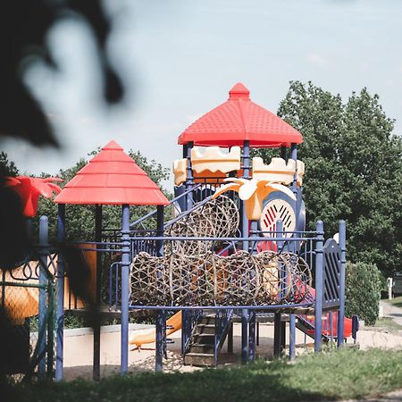 Verblijfpark Ardinam Olloy-sur-Viroin Bagian luar foto