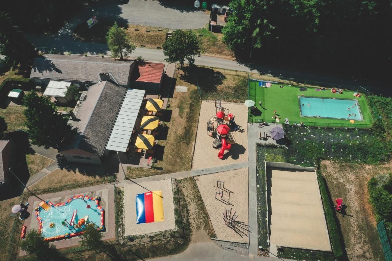 Verblijfpark Ardinam Olloy-sur-Viroin Bagian luar foto