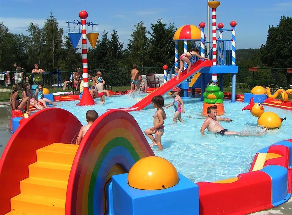 Verblijfpark Ardinam Olloy-sur-Viroin Bagian luar foto